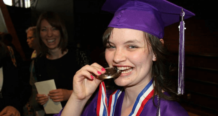 Jennalyn managed to balance two jobs in addition to her school work and social life, and still earned the valedictorian title at her high school graduation.
