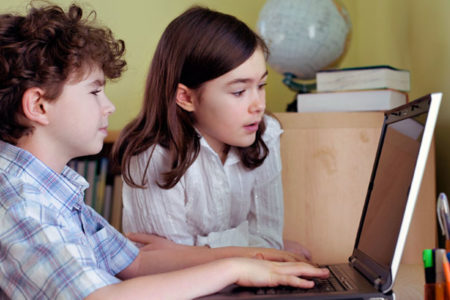 Online education is not "weird," and doesn't mean you're not socialized. In fact, families choose online education for a reason, and here they are.