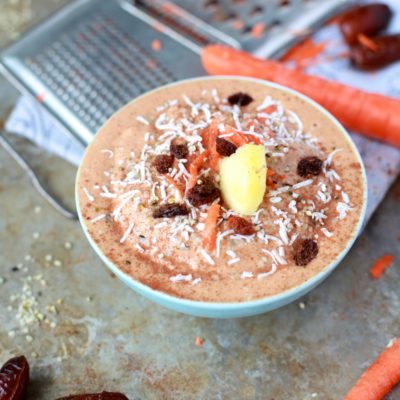 carrot smoothie bowl