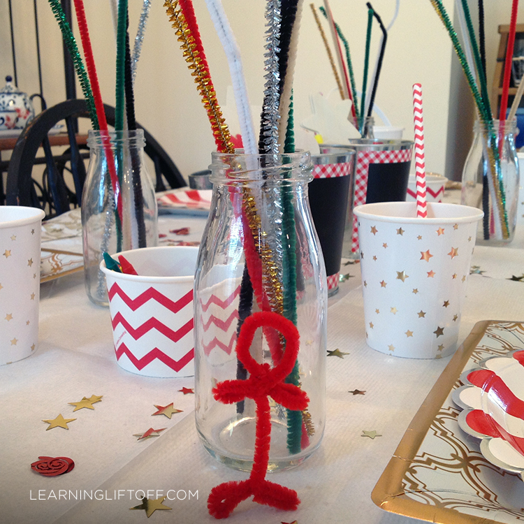 Christmas table pipe cleaners
