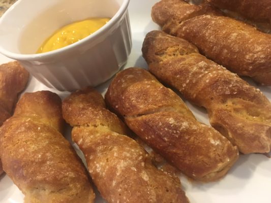 Pretzel sticks with mustard